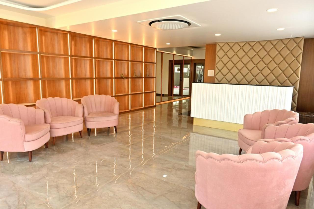 Hometown Sharu'S Inn A Luxury Hotel Chikmagalūr Exterior foto