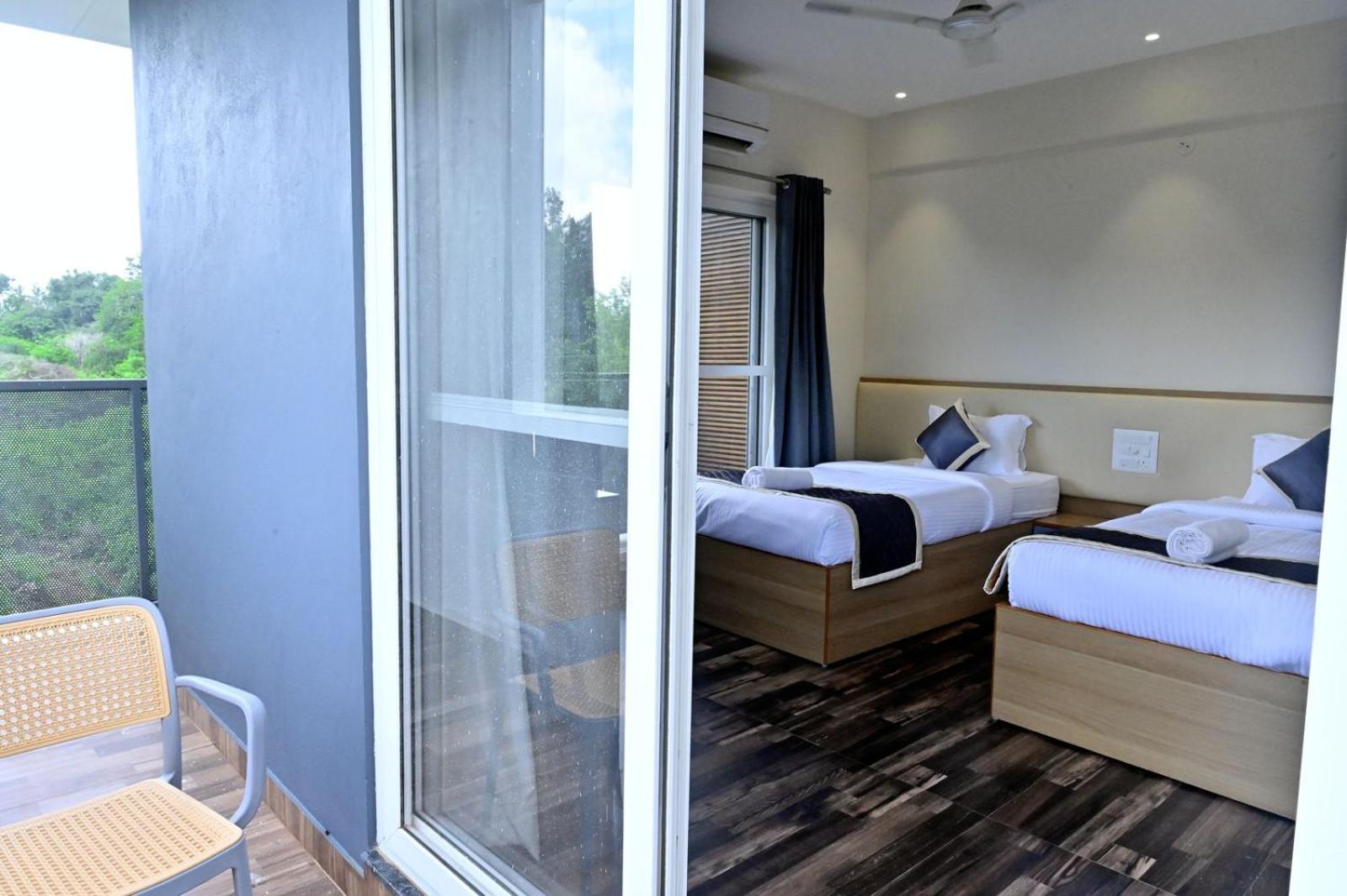 Hometown Sharu'S Inn A Luxury Hotel Chikmagalūr Exterior foto